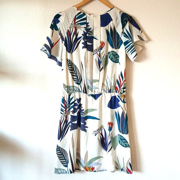 Tory Burch Anatolie Utopia floral dress Pleated Front Size 8 Silk - Picture 3 of 8